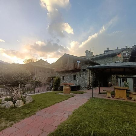 Willa Le Temps Retrouve - Casa Tipica Con Giardino Villeneuve Zewnętrze zdjęcie