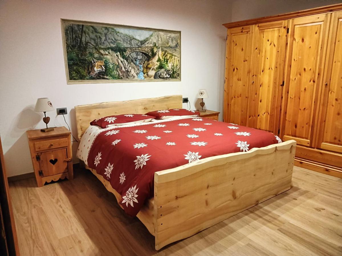 Willa Le Temps Retrouve - Casa Tipica Con Giardino Villeneuve Zewnętrze zdjęcie